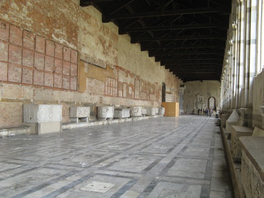 pisa-interno-camposanto