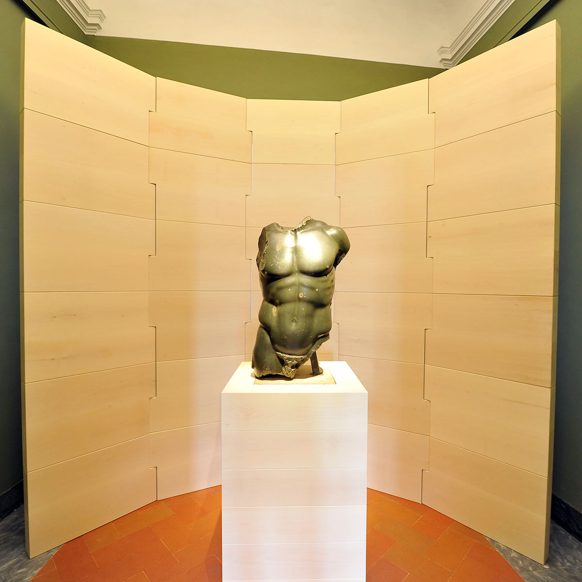 hall30