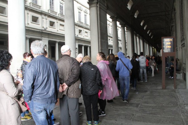 uffizi-long-lines-oct